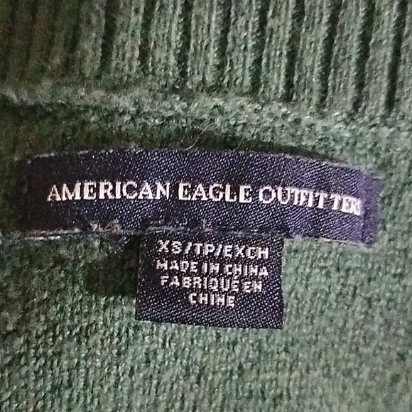 TWO American Eagle Outfitters Sweaters - Picture 8 of 8